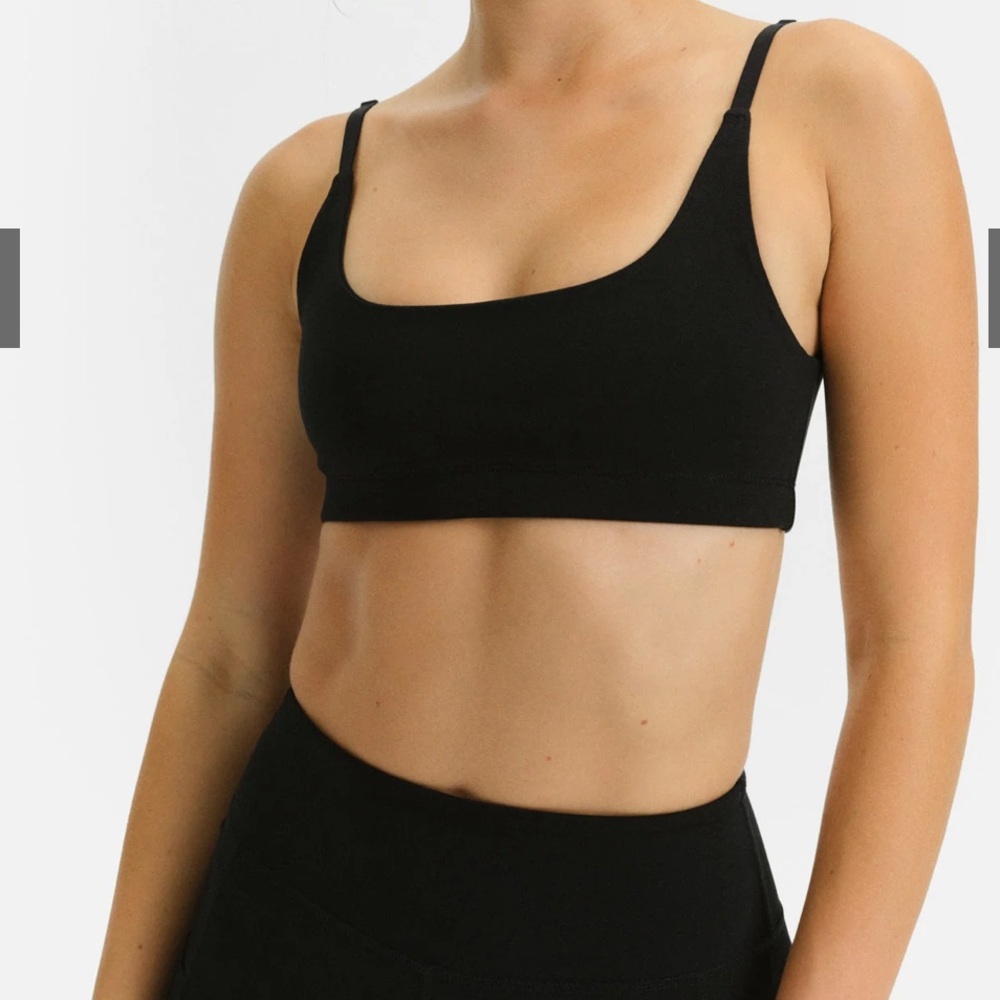 Mate Classic Black Sports Bra